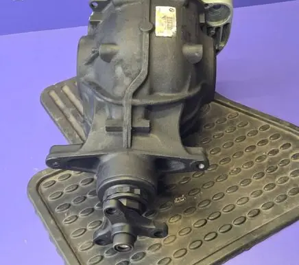 BMW 6 F12 F13 Rear differential 7630828