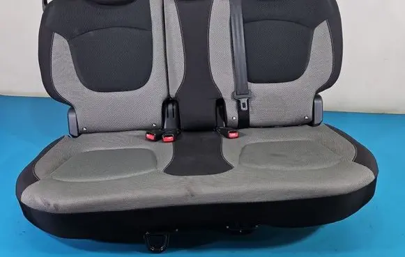 Renault Captur Second row seats IMPRK1594497