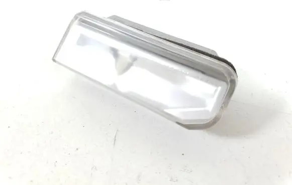 Lexus IS 220D-250-350 Number plate light 81690-53010