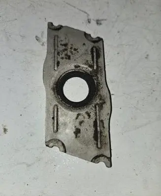 Audi A6 S6 C6 4F Fuel Injector clamp holder 059103113E
