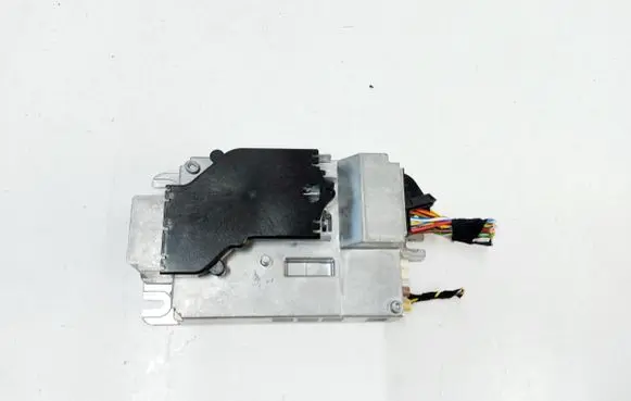 BMW 2 Active Tourer U06 Sound amplifier 5B4DB79