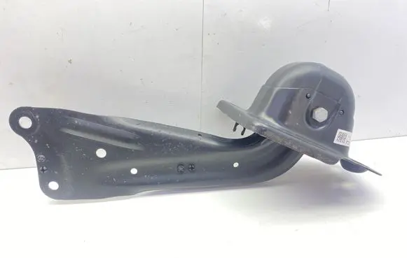 Volkswagen Touran III Rear control arm 5Q0505226C