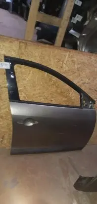 Renault Megane III Front door