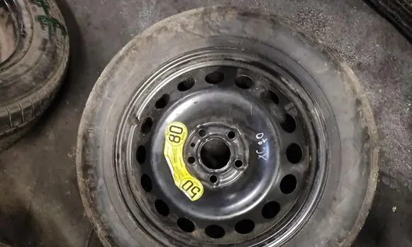 Volvo V50 R17 spare wheel 9209872