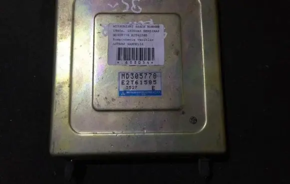 Mitsubishi Space Runner Engine control unit/module md305778 e2t61585