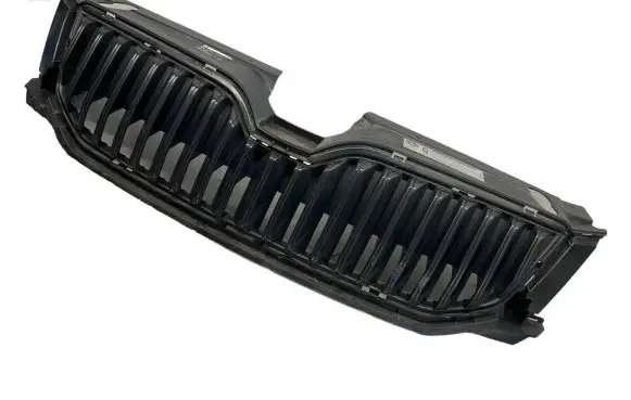 Skoda Octavia Mk3 (5E) Front bumper upper radiator grill 5E0853653