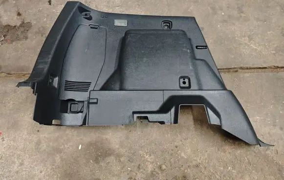 Toyota Corolla Verso AR10 Trunk/boot side trim panel 647400F010