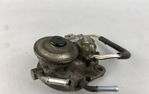 Subaru Forester SJ Fuel filter 42072AJ110