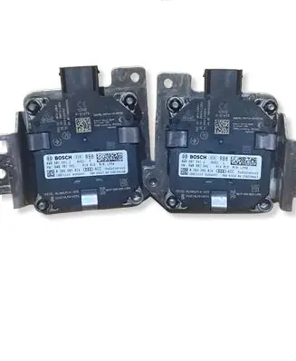 Audi A4 S4 B9 Distronic sensor radar 8W0907561J 8W0907541J