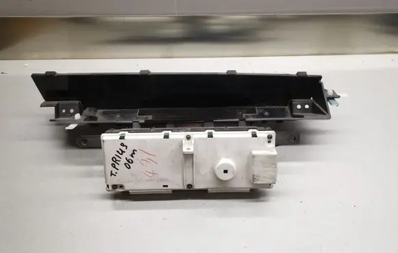 Toyota Prius (XW20) Speedometer (instrument cluster) 8380047310