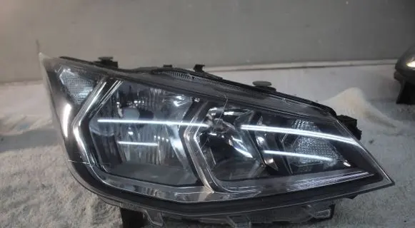 Seat Ibiza V (KJ) Headlight/headlamp 6F1941006D 90120769