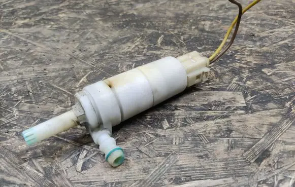 Mercedes-Benz CL C215 Headlight washer pump 