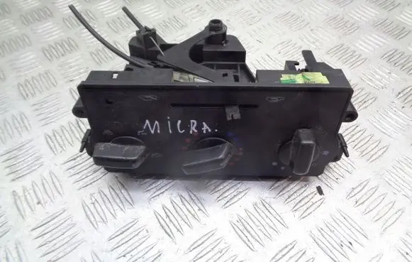 Nissan Micra Interior fan control switch 7040230732