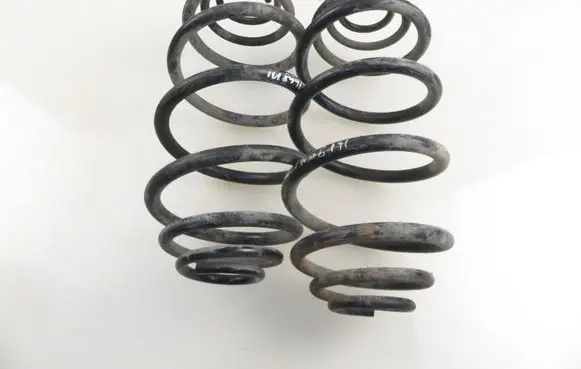 Opel Astra H Rear coil spring