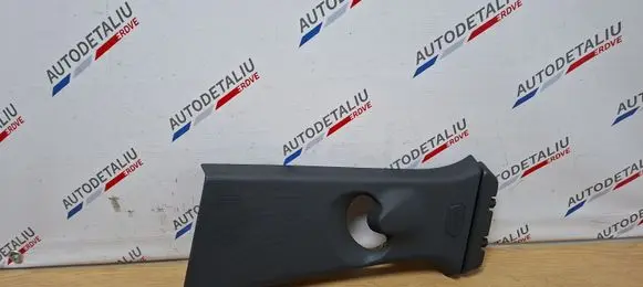 BMW X1 F48 F49 (B) pillar trim (top) 7332815