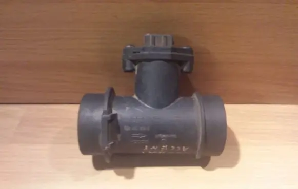 Hyundai Accent Mass air flow meter 0280217102