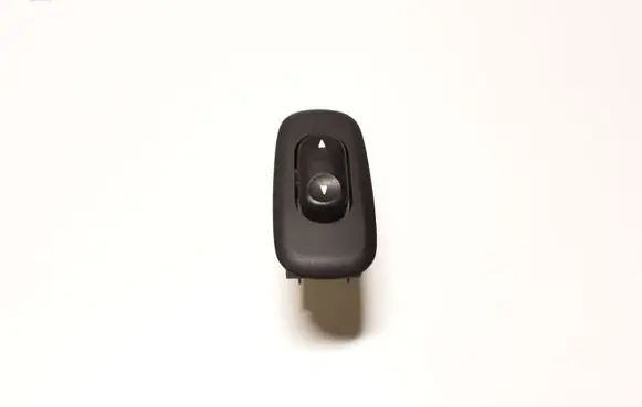 Mazda Tribute Electric window control switch E1006638YA