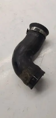 Audi A4 S4 B7 8E 8H Intercooler hose/pipe 8e0145837g
