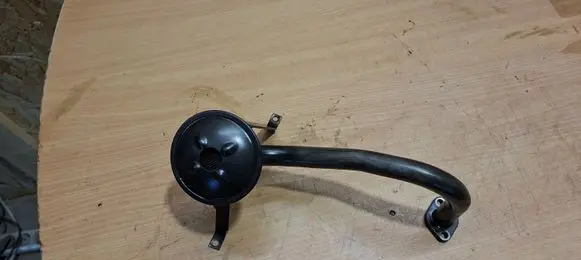 Volkswagen Transporter - Caravelle T4 Oil sump strainer pipe 074115251G