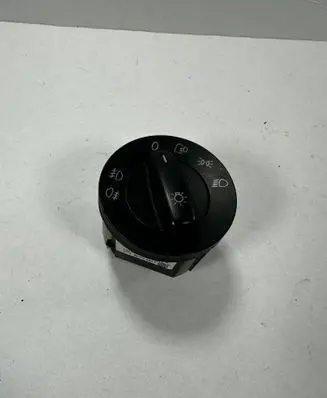 Volkswagen Golf VI Light switch 1K0941431N