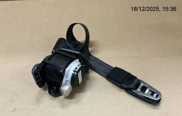 Porsche Macan (95B) Front seatbelt 95B857705