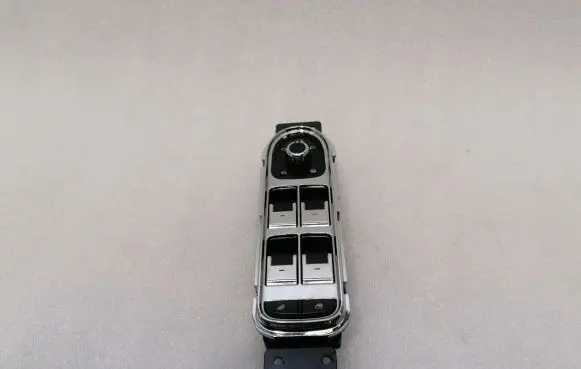 Bentley Continental Front door window switch trim 3SD959851 3SD959565
