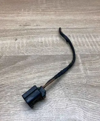 BMW 7 E65 E66 Plug wire 8364518 18140