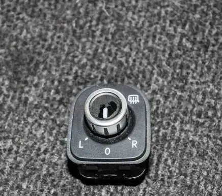 Volkswagen Golf VI Wing mirror switch 5K1959565