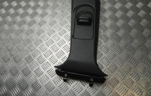 Mercedes-Benz B W246 W242 (B) pillar trim (top) A2466901700 I12124