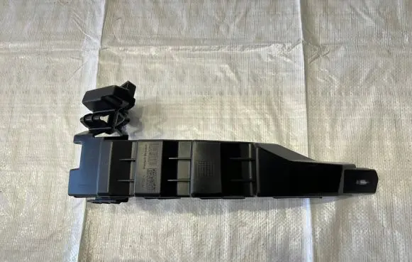 Jaguar E-Pace Rear bumper mounting bracket J9C317A882A