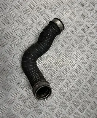 Mercedes-Benz CLK A209 C209 Intercooler hose/pipe A2035280682