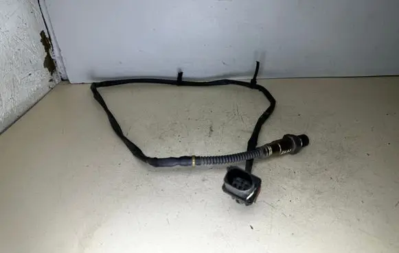 Audi A4 S4 B7 8E 8H Lambda probe sensor 059906262 0281004038 0281004039