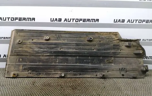 KIA Ceed Center/middle under tray cover 84135A6000
