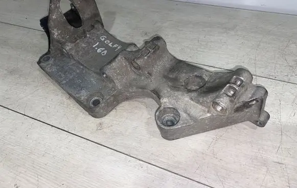 Volkswagen Golf IV Generator/alternator bracket 06A903143