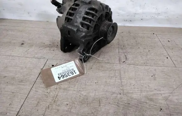 Skoda Fabia Mk1 (6Y) Generator/alternator 03d903025h