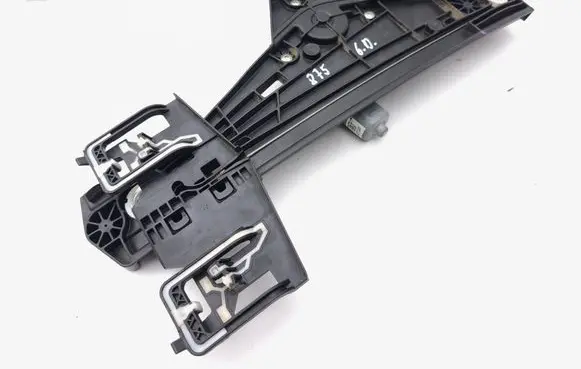Peugeot 2008 II Rear door window regulator with motor 9830002480