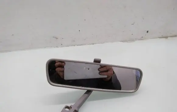 Nissan X-Trail T30 Rear view mirror (interior) E130187358