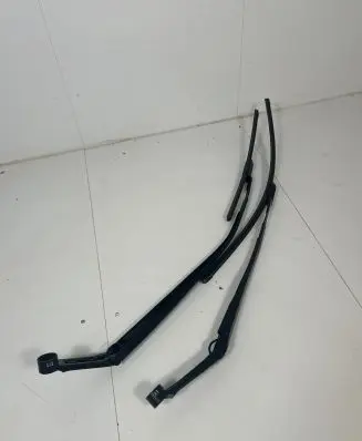 Toyota C-HR I Windshield/front glass wiper blade 