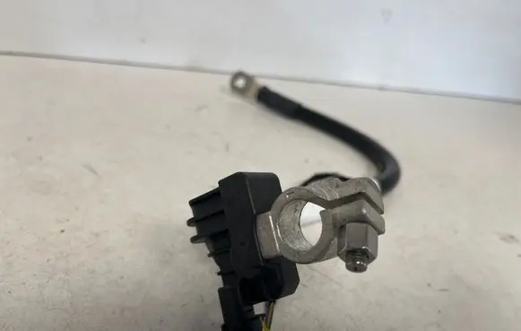 Audi A6 S6 C7 4G Negative earth cable (battery) 8X0915181