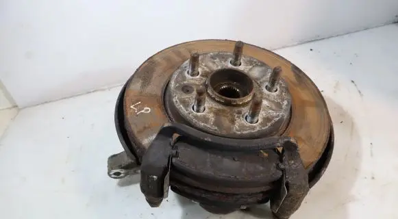 Opel Insignia A Front wheel hub spindle knuckle