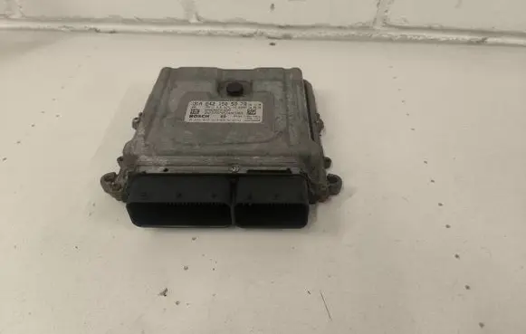 Mercedes-Benz ML W164 Engine control unit/module A6421505979 1039S08828 0281012414
