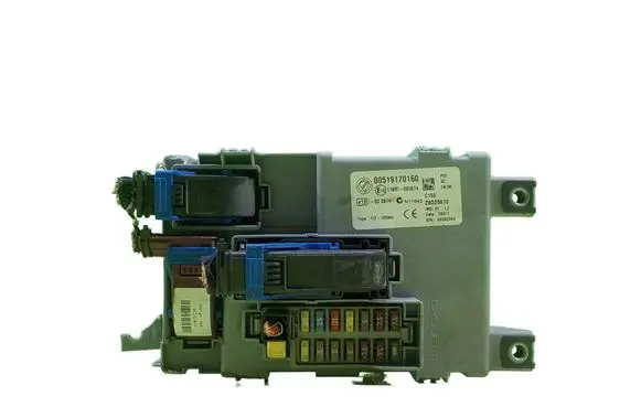 Fiat Doblo Fuse box set 00519170160 BEZPIECZNIKOW