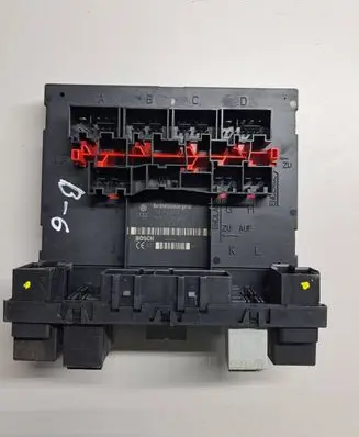 Volkswagen PASSAT B6 Comfort/convenience module 3C8937049D