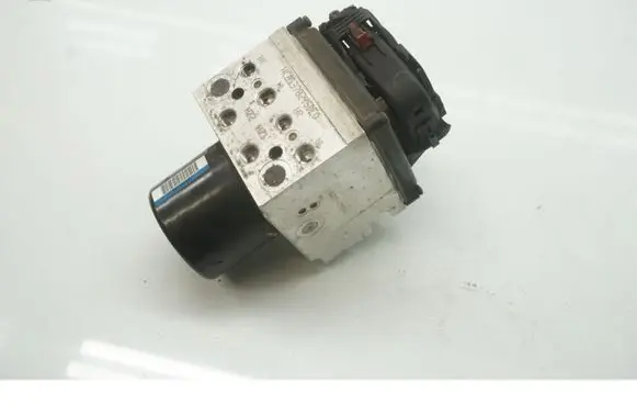 Volkswagen PASSAT B6 ABS Pump 3C0614109P