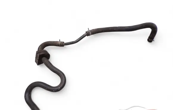 Infiniti FX Engine coolant pipe/hose