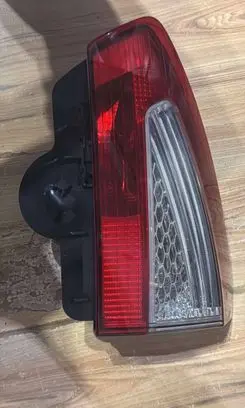 Ford Mondeo MK IV Tailgate rear/tail lights bs7113a602b