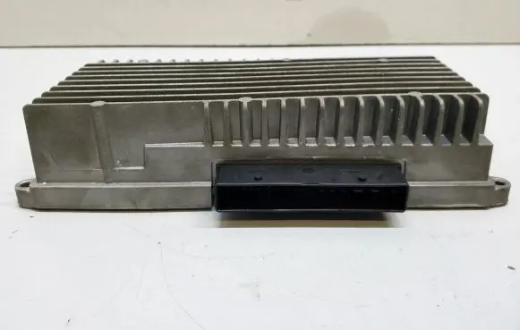 Audi A5 Sportback 8TA Sound amplifier 8R0035223F