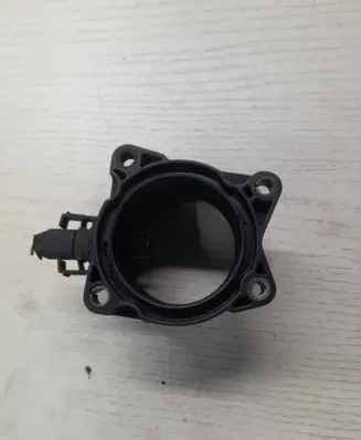 Mercedes-Benz ML W164 Intercooler pipe mounting bracket A6420900144 104464