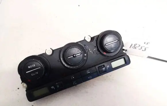 Skoda Octavia Mk2 (1Z) Climate control unit