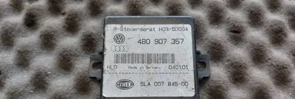 Audi A6 S6 C5 4B Light module LCM 4B0907357